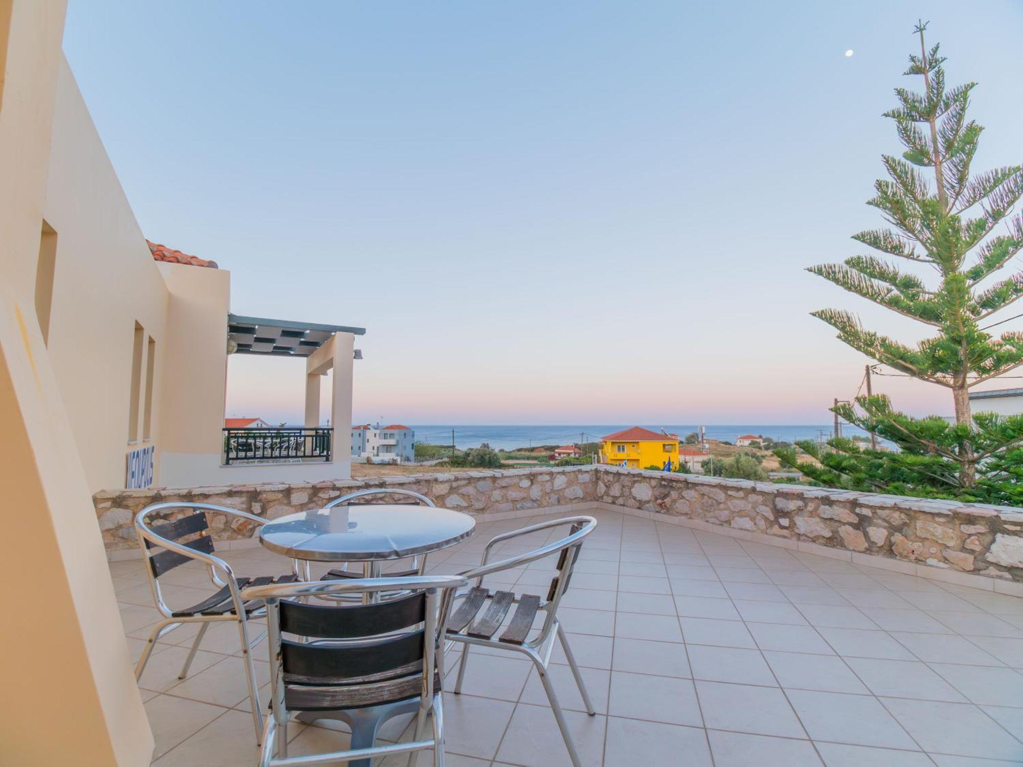 Monemvasía Apartments Hotel & Studios, Xifoupolis المظهر الخارجي الصورة