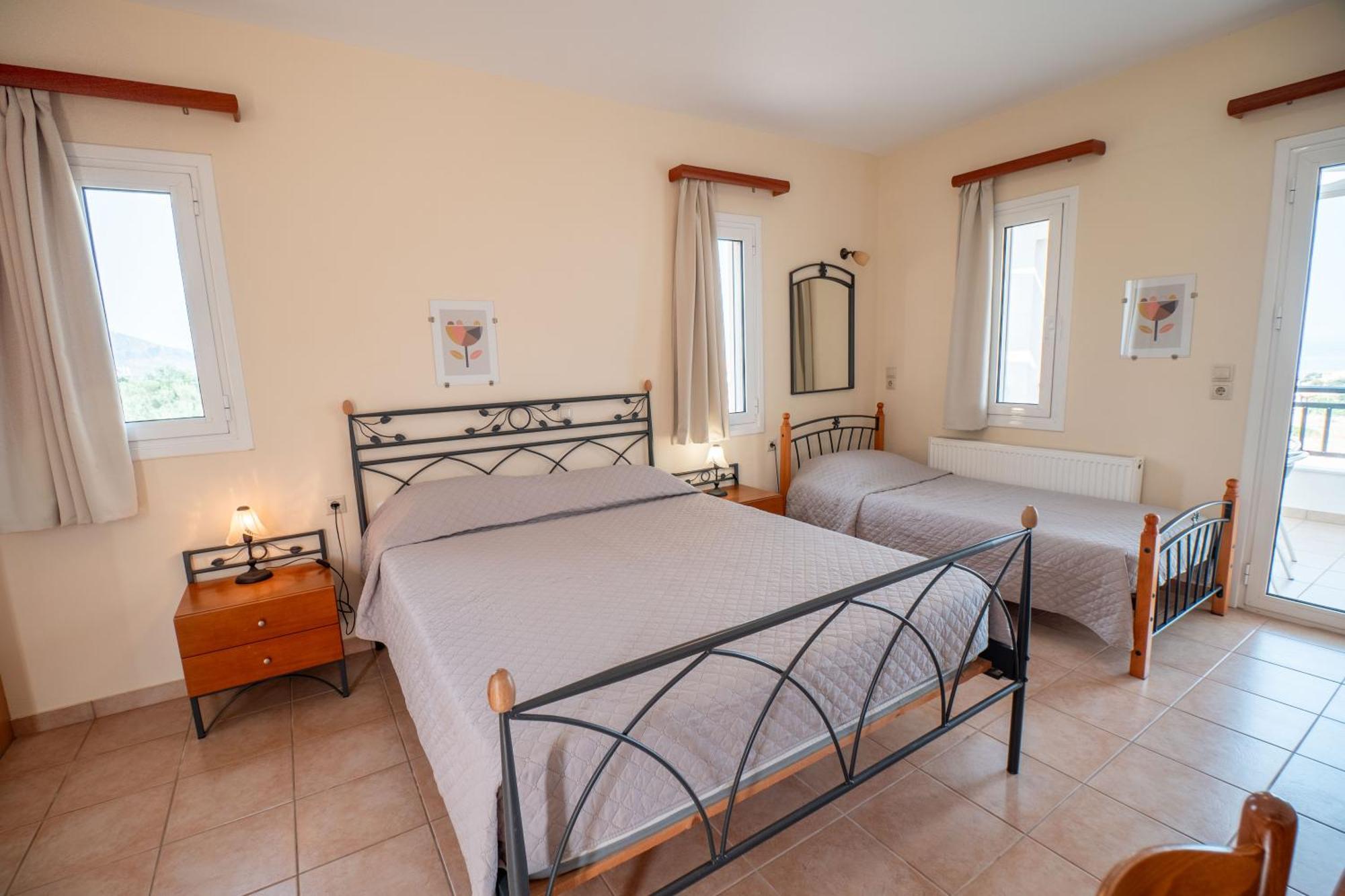 Monemvasía Apartments Hotel & Studios, Xifoupolis المظهر الخارجي الصورة